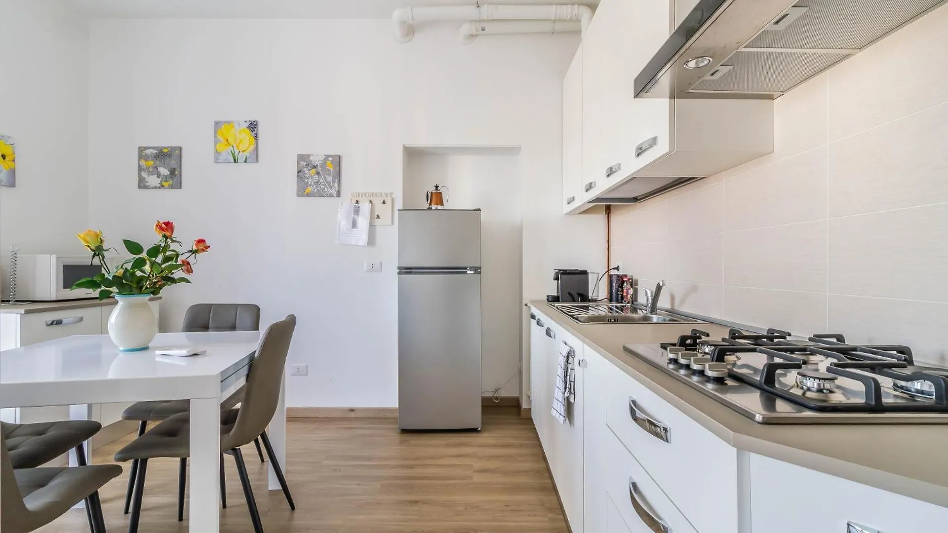 Apartament Domusmi Benedetto Marcello-28 Mediolan 0*,